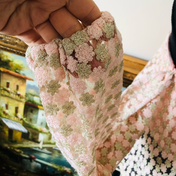 ALBERTO MAKALI Pink Gold Flowers Shoulder Off Sleeve Top - Picture 13 of 14